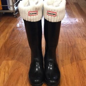 Hunter TALL rain boots w/warm sock insert